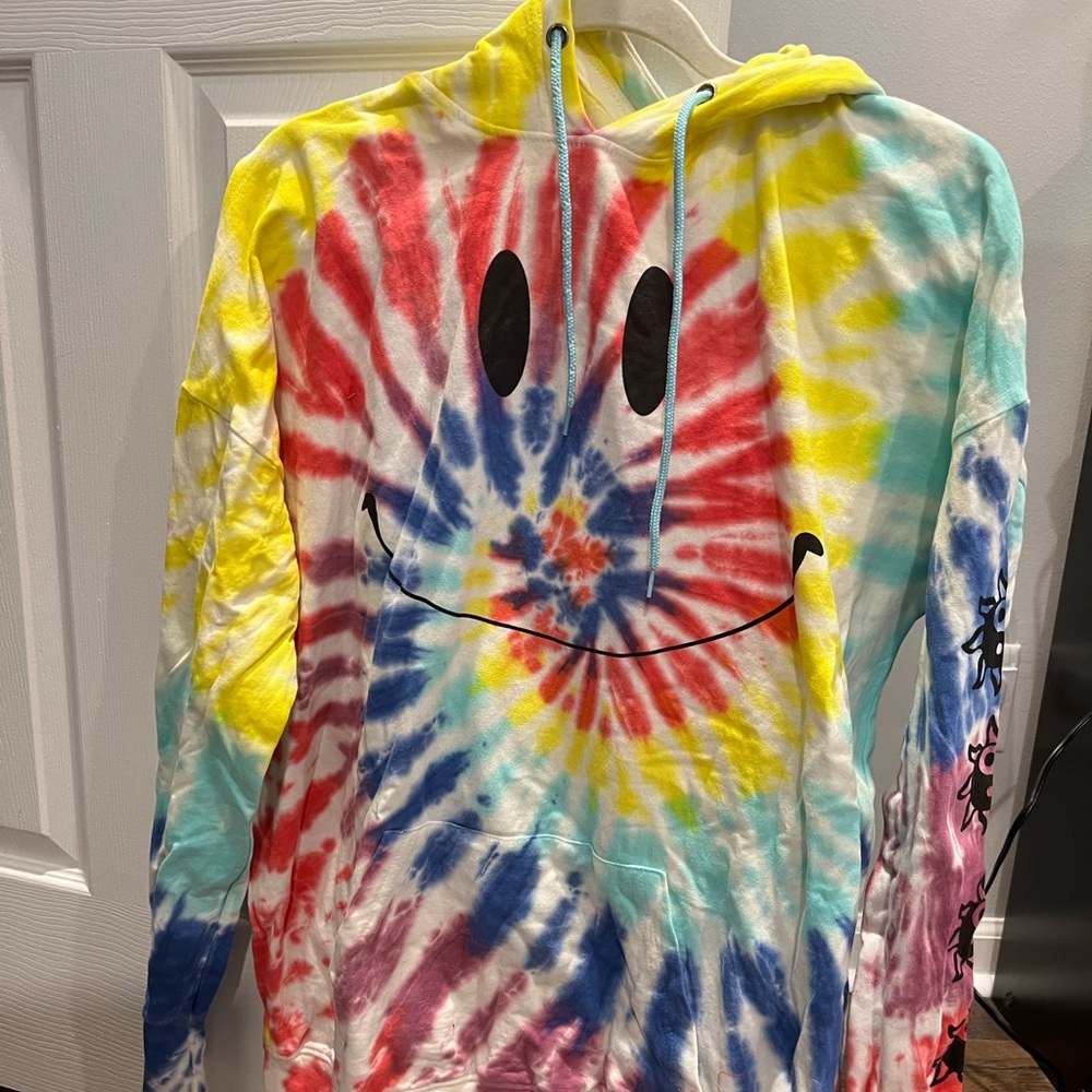TJ max smiley hoodie multicolor size m
